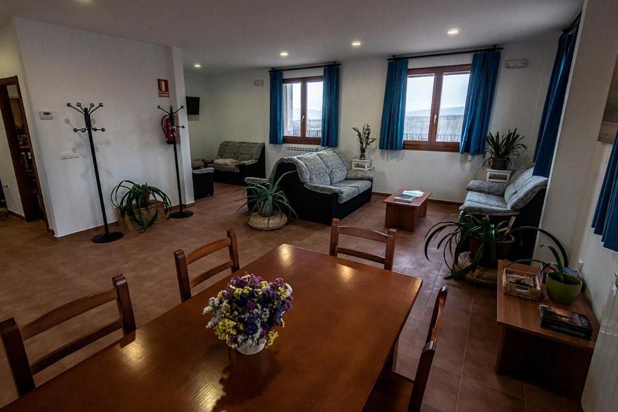 Albergue Turistico Tierras Altas Fuentes de Magana Kültér fotó